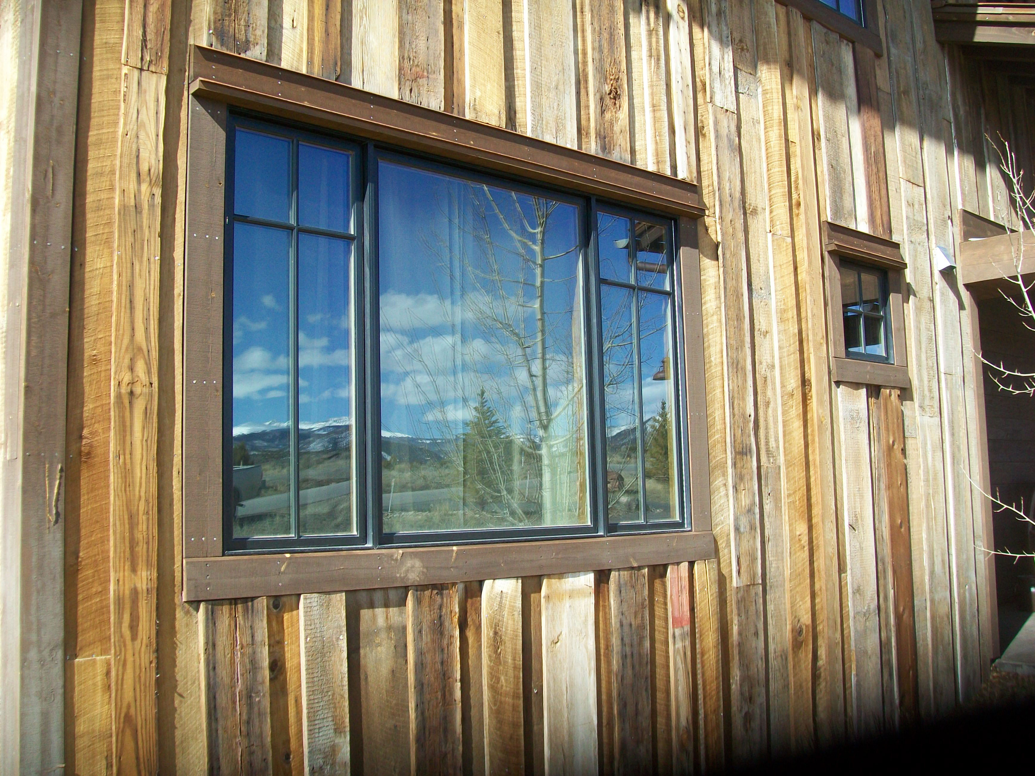 Reclaimed wood products, barn wood siding